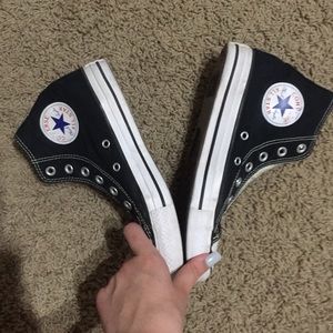High top women’s converse